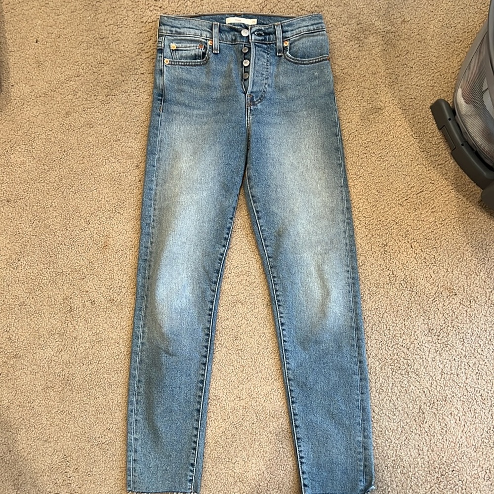 Levi’s Wedgie Style Jeans Size 26